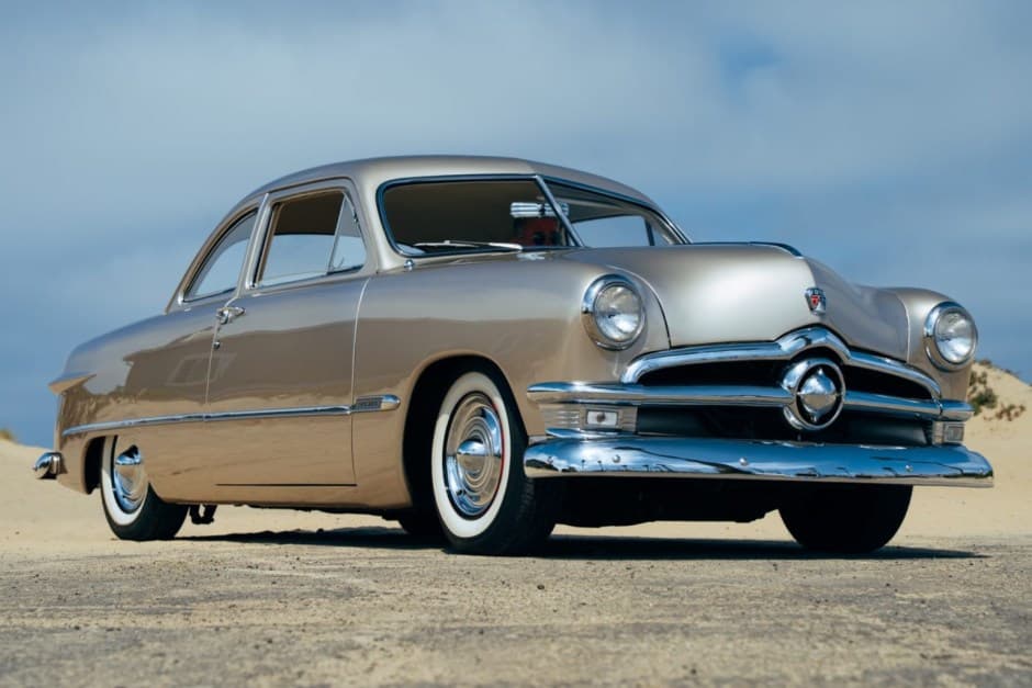 1950 Ford Shoebox sold for $23,333
