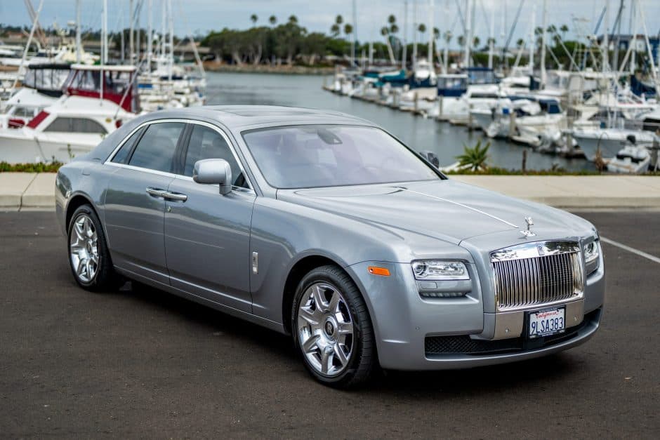 2010 Rolls-Royce Ghost sold for $85,000