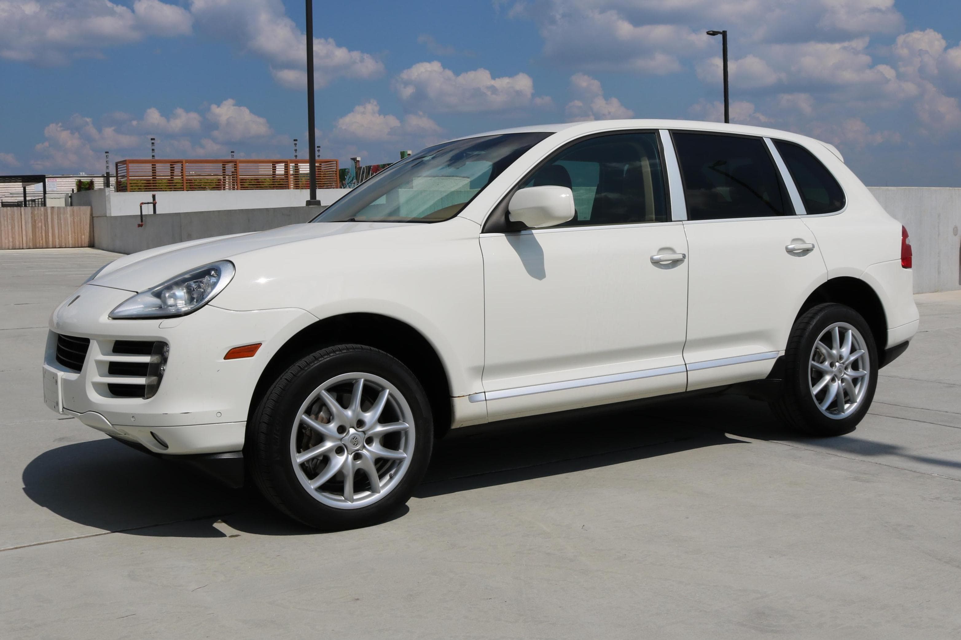 2010 Porsche Cayenne sold for $10,500