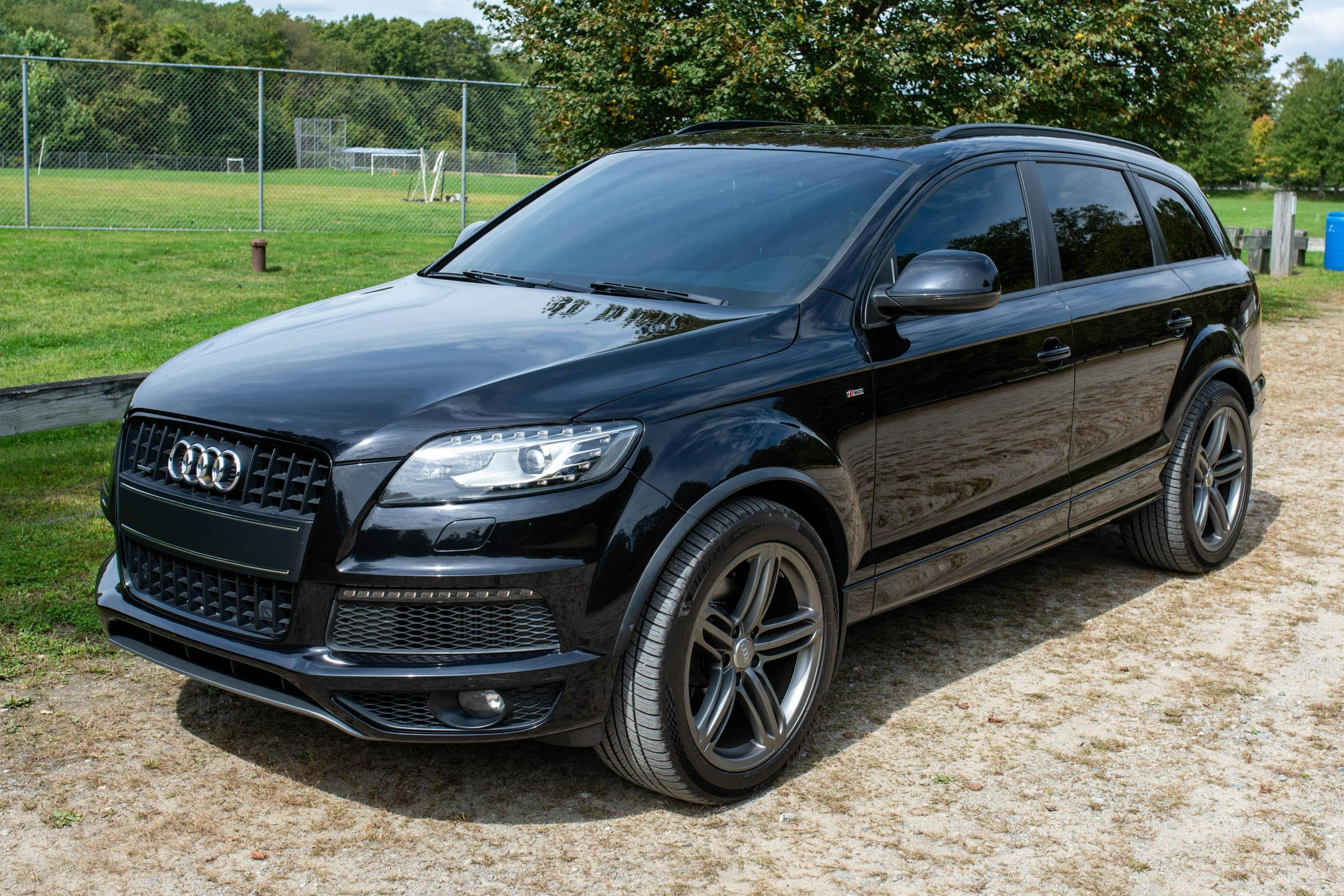 2013 Audi Q7 sold for $18,250