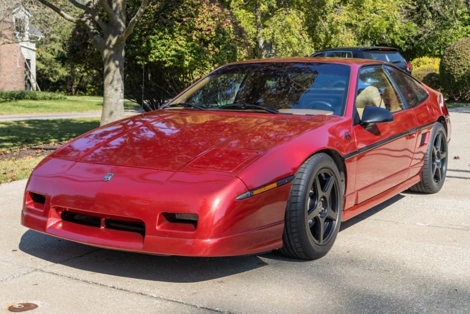 1988 Pontiac Fiero sold for $10,500
