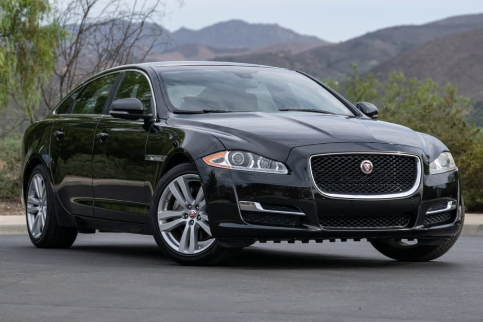 2015 Jaguar X351 XJ (2010-2019) sold for $13,250