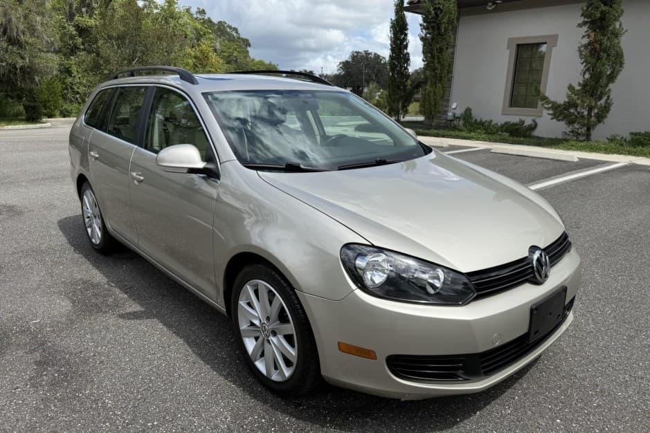 2013 Volkswagen Jetta sold for $11,250