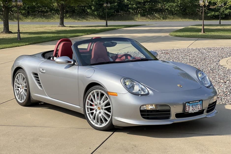 2008 Porsche 987 Boxster sold for $37,251