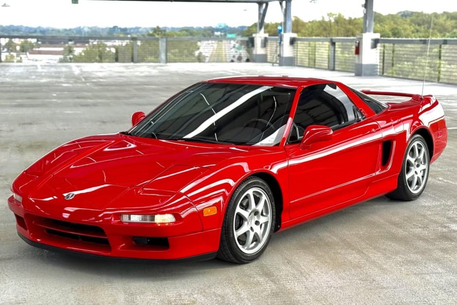 1995 Acura NSX NA1 sold for $92,000