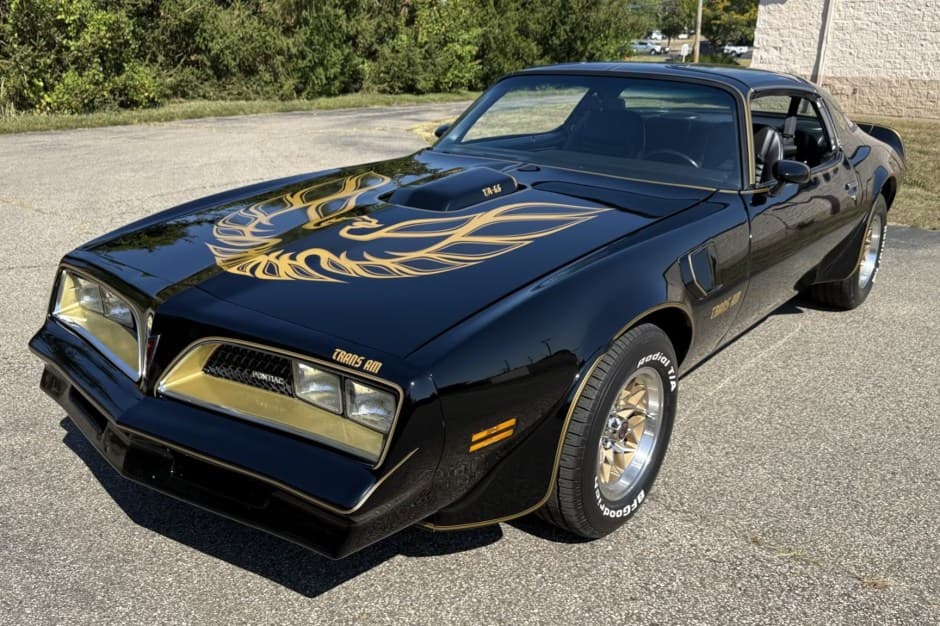 1978 Pontiac Firebird (1970-1981) sold for $85,555