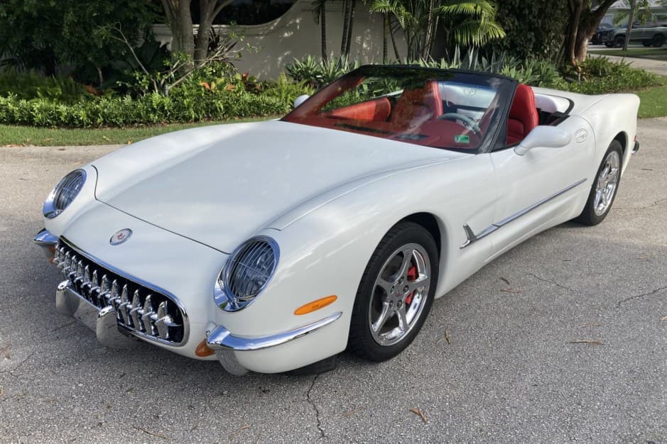 2004 Chevrolet Corvette C5 sold for $43,553