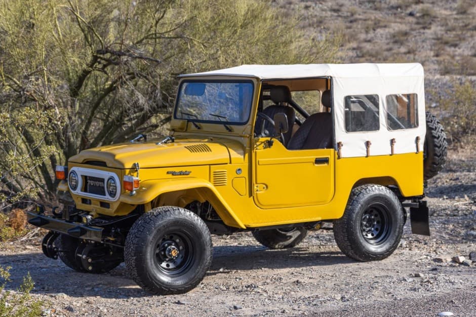 1978 Toyota Land Cruiser FJ40 sold for $27,500