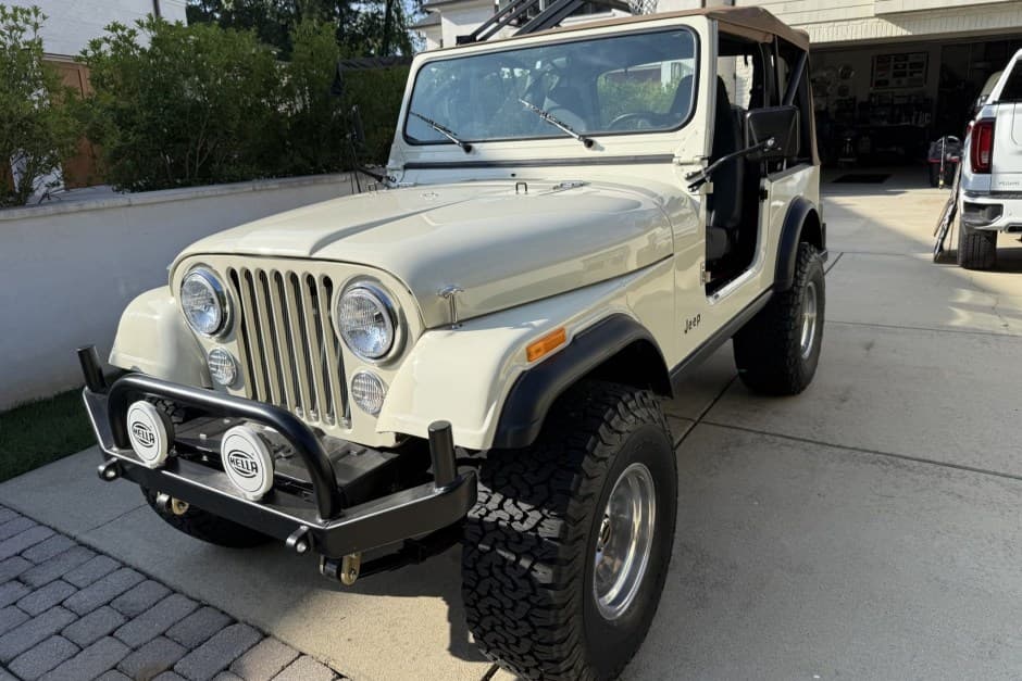 1976 Jeep CJ-7 sold for $37,250