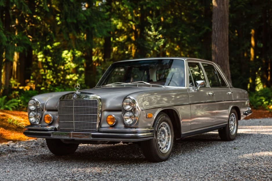 1972 Mercedes-Benz W108 & W109 sold for $15,000