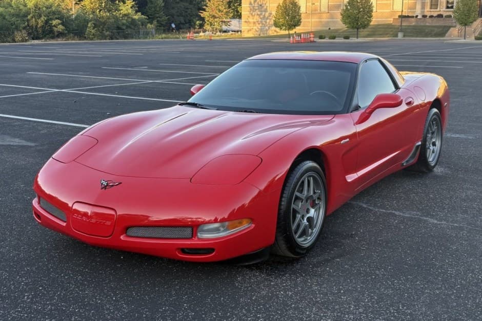 2001 Chevrolet Corvette C5 sold for $22,500
