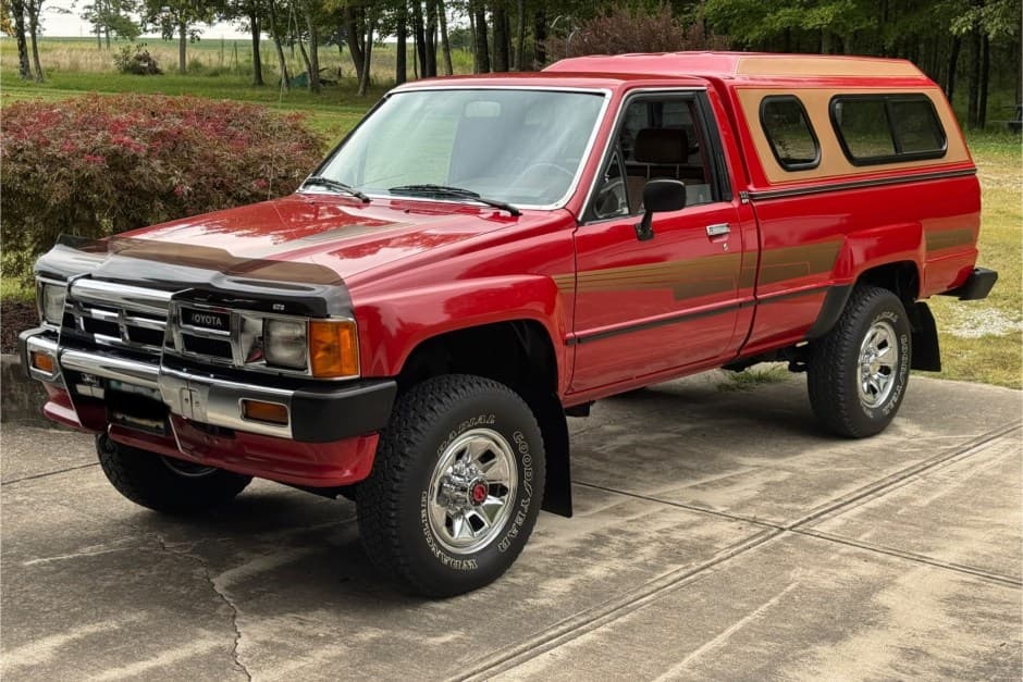 1986 Toyota Pickup (N50/N60/N70 1984-1988) sold for $18,250