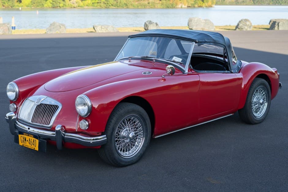 1960 MG MGA sold for $9,700