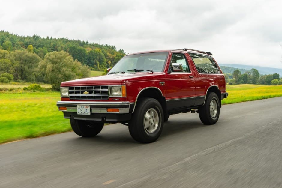 1988 Chevrolet S-10 Blazer 1982-1994 sold for $13,000