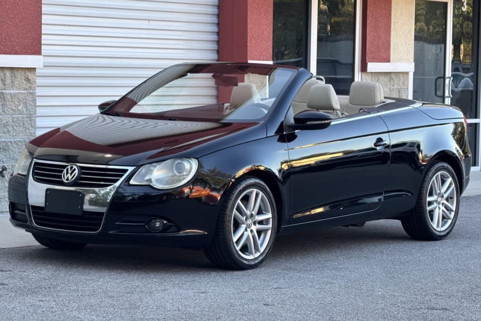 2010 Volkswagen Eos sold for $6,400
