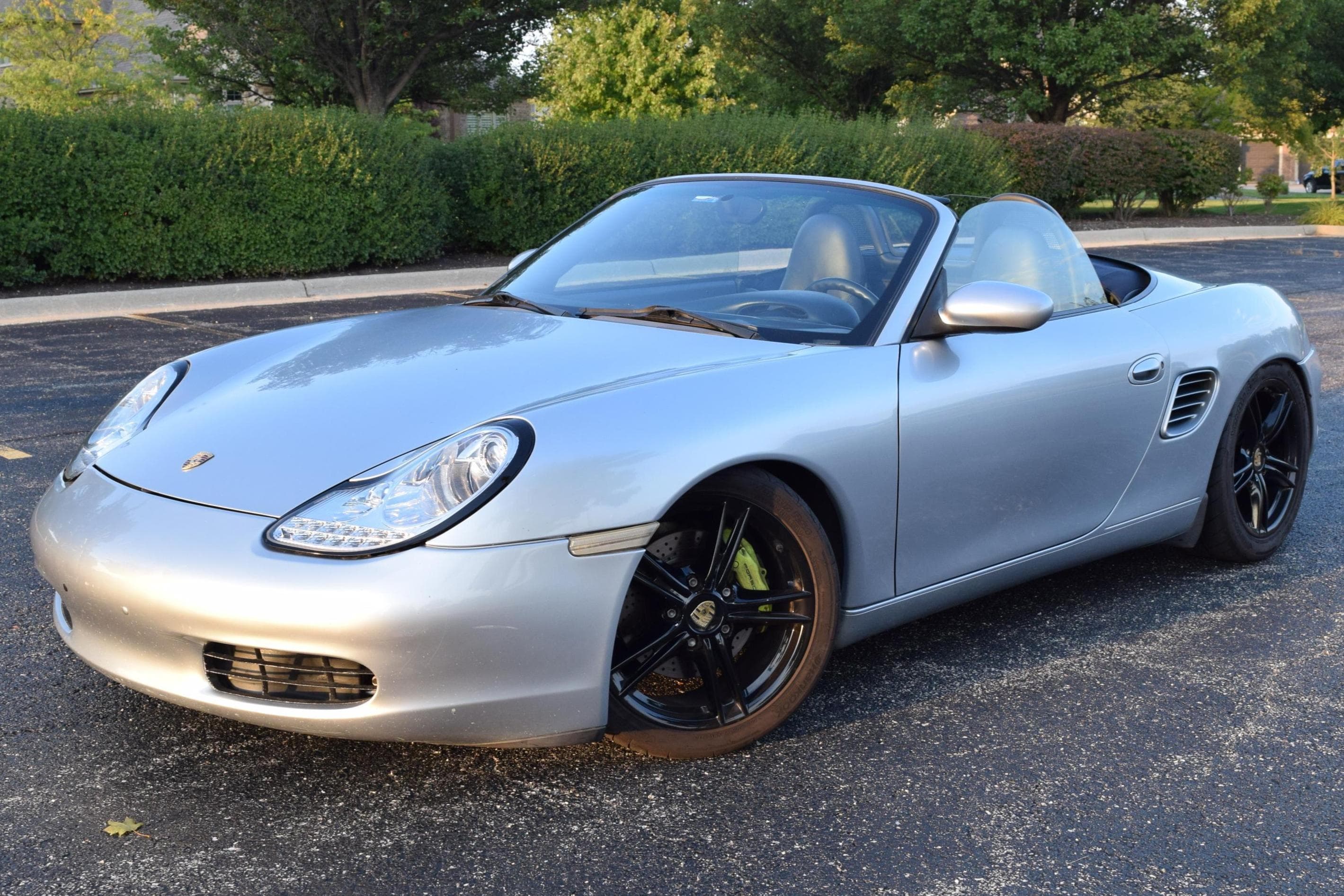 2003 Porsche 986 Boxster sold for $15,000