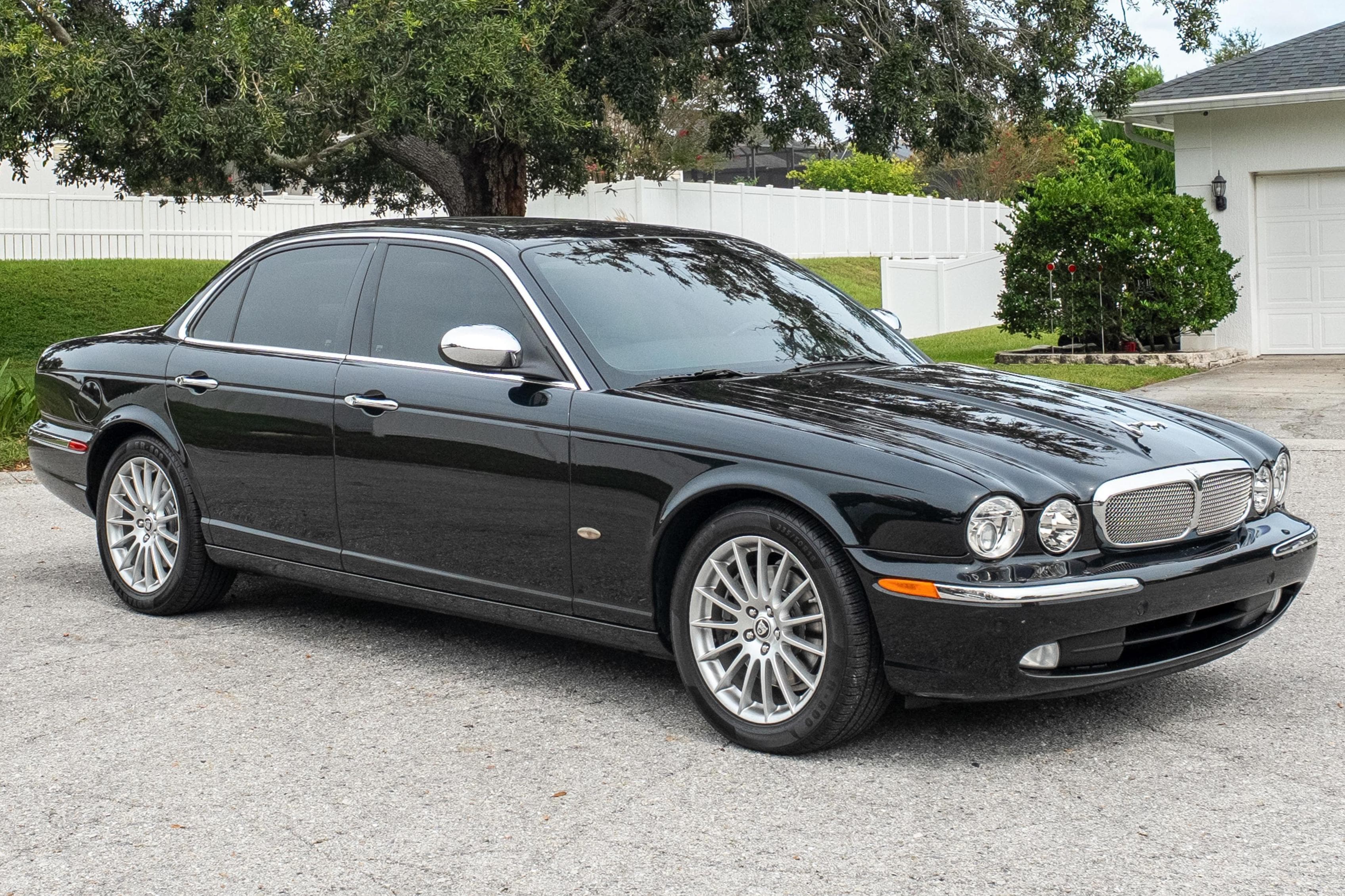 2007 Jaguar XJ8 sold for $10,200