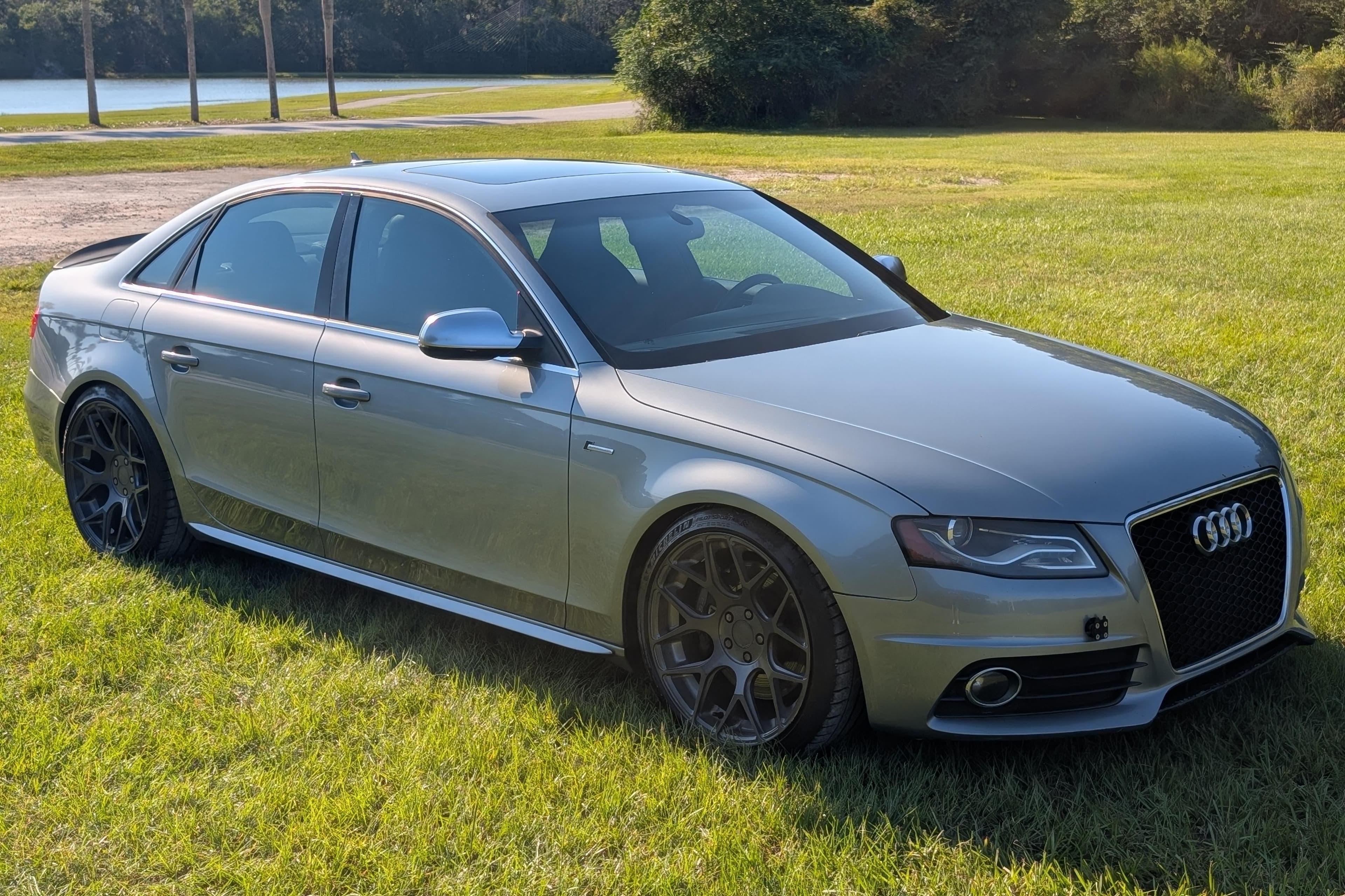 2011 Audi B8 S4 sold for $11,750
