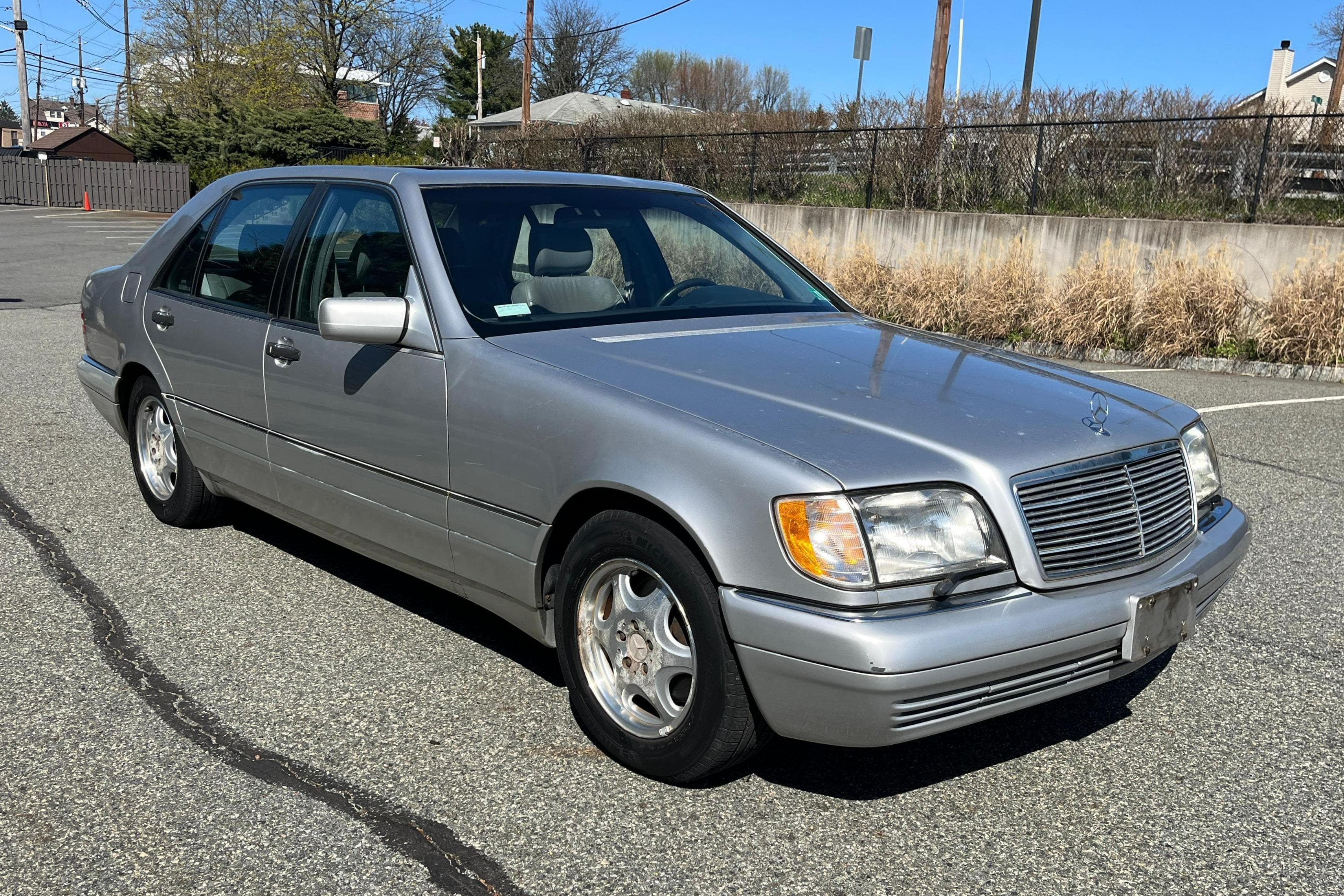 1997 Mercedes-Benz S-Class sold for $4,800