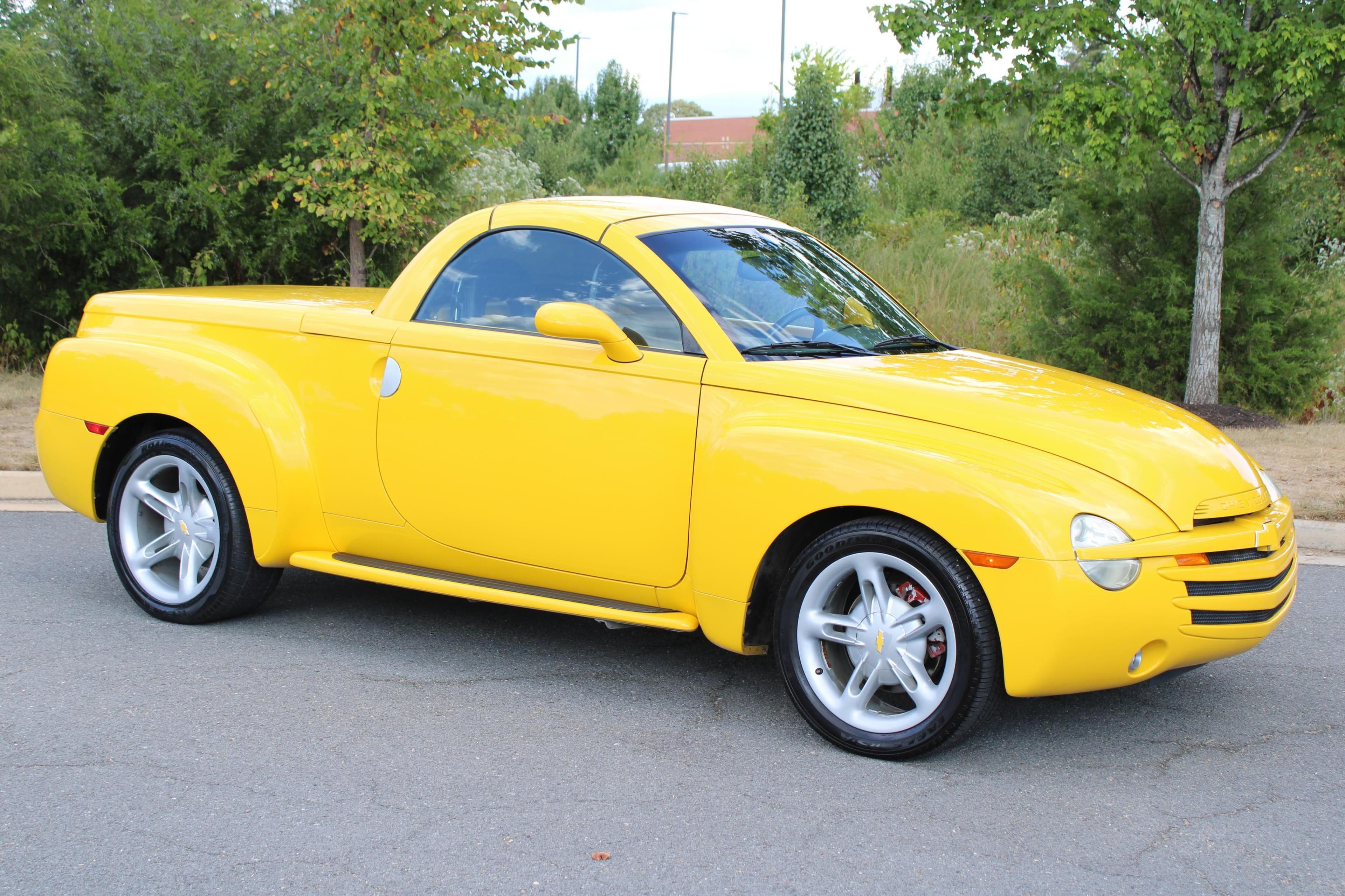 2004 Chevrolet SSR sold for $12,200