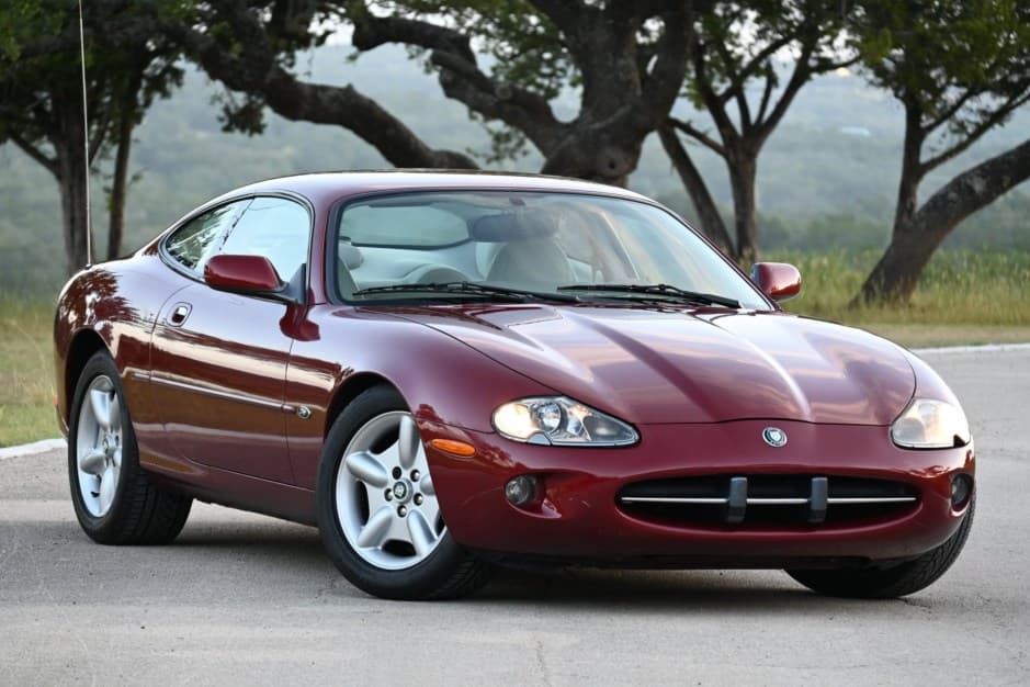 1998 Jaguar XK8 sold for $5,700