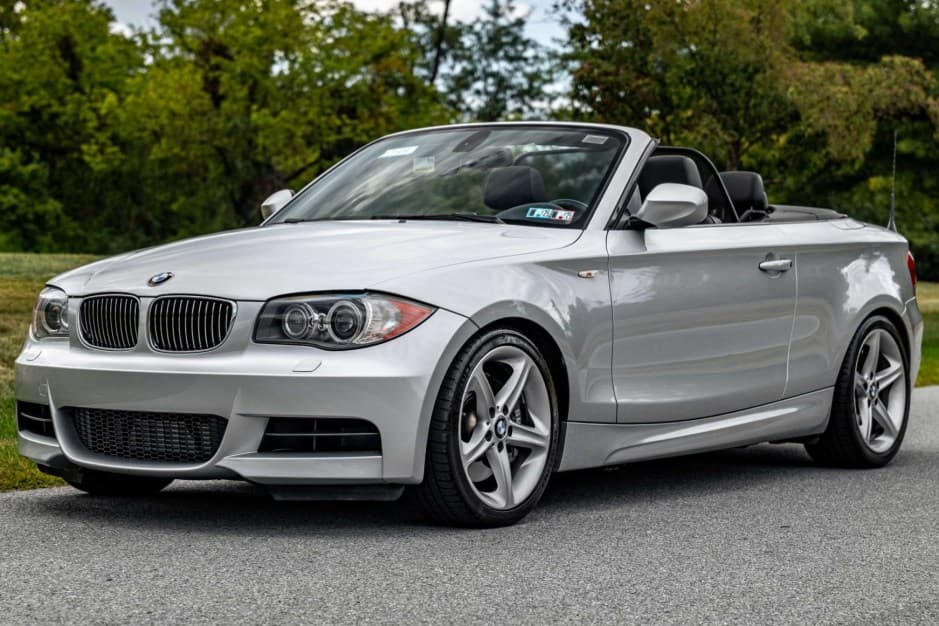 2010 BMW E82/E88 1-Series sold for $20,250