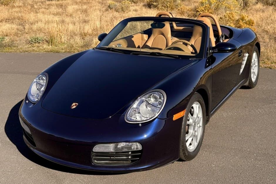 2008 Porsche 987 Boxster sold for $24,000