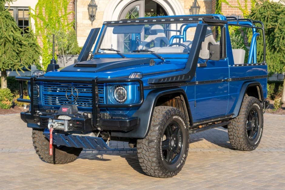1990 Mercedes-Benz W461 G-Class sold for $70,000