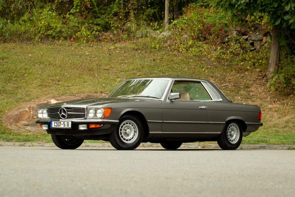 1980 Mercedes-Benz C107 SLC sold for $11,500