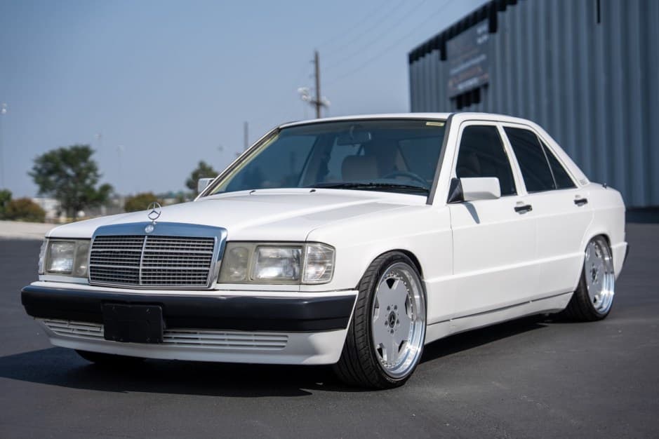 1992 Mercedes-Benz W201 190 sold for $12,500