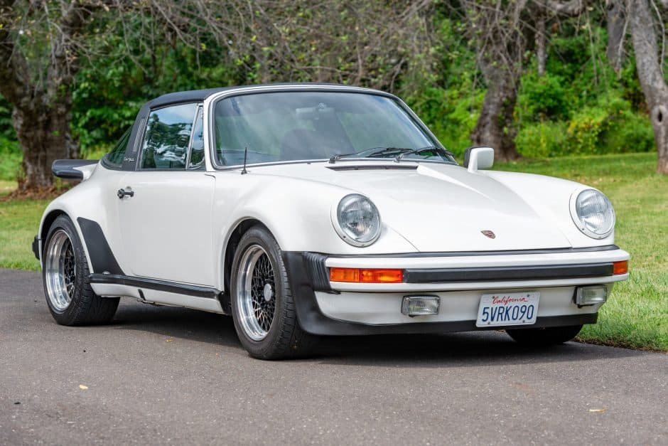 1977 Porsche 911 1974-1977 sold for $43,000