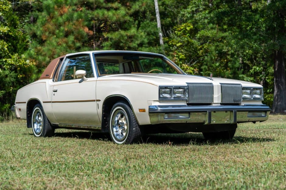 1980 Oldsmobile Cutlass sold for $11,500