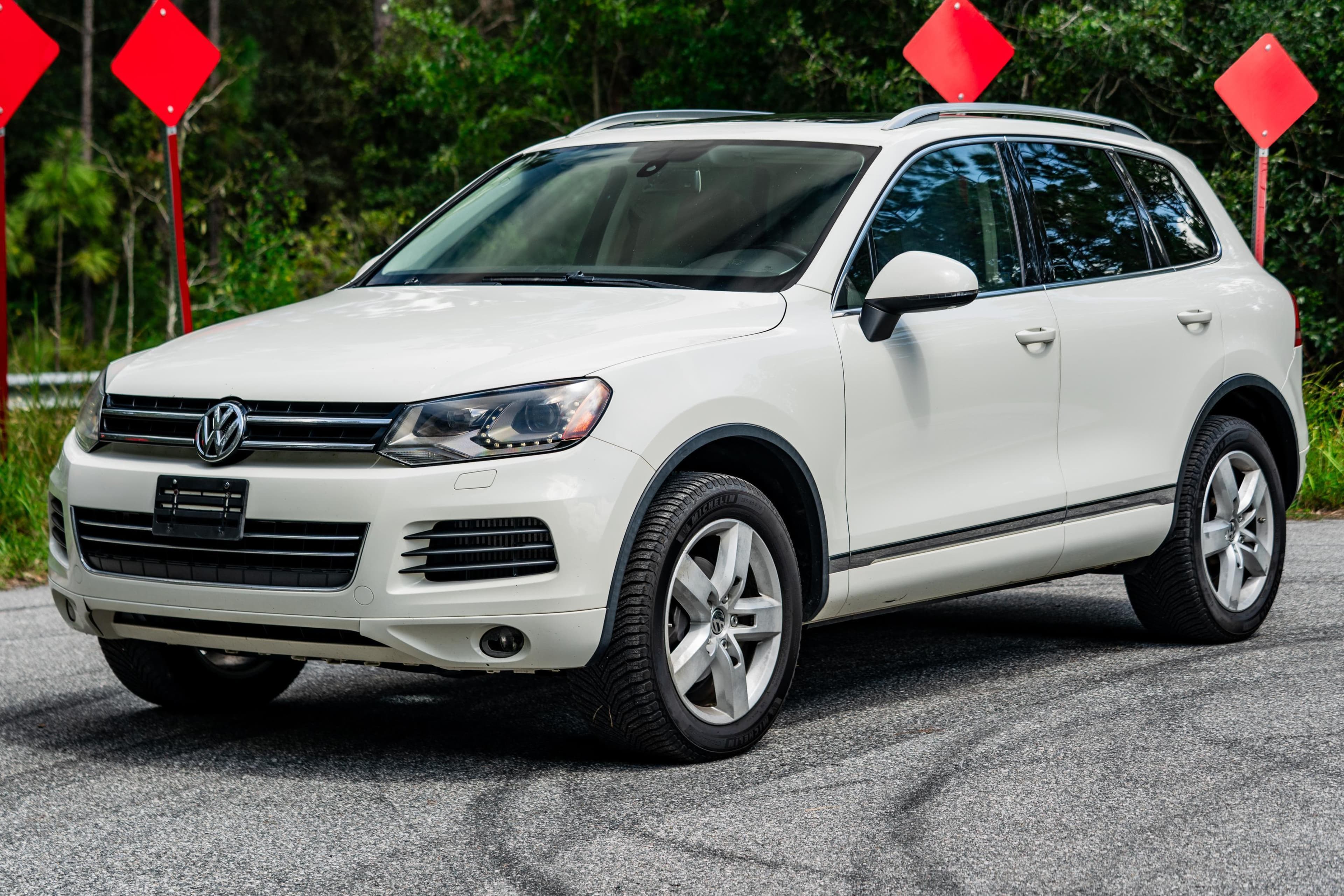 2011 Volkswagen Touareg sold for $6,800