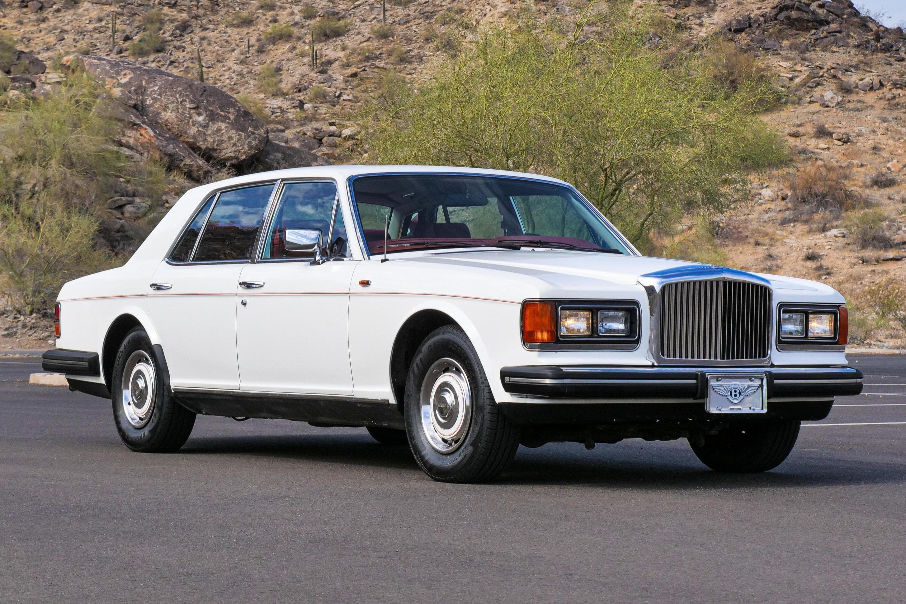 1982 Bentley Mulsanne sold for $11,200
