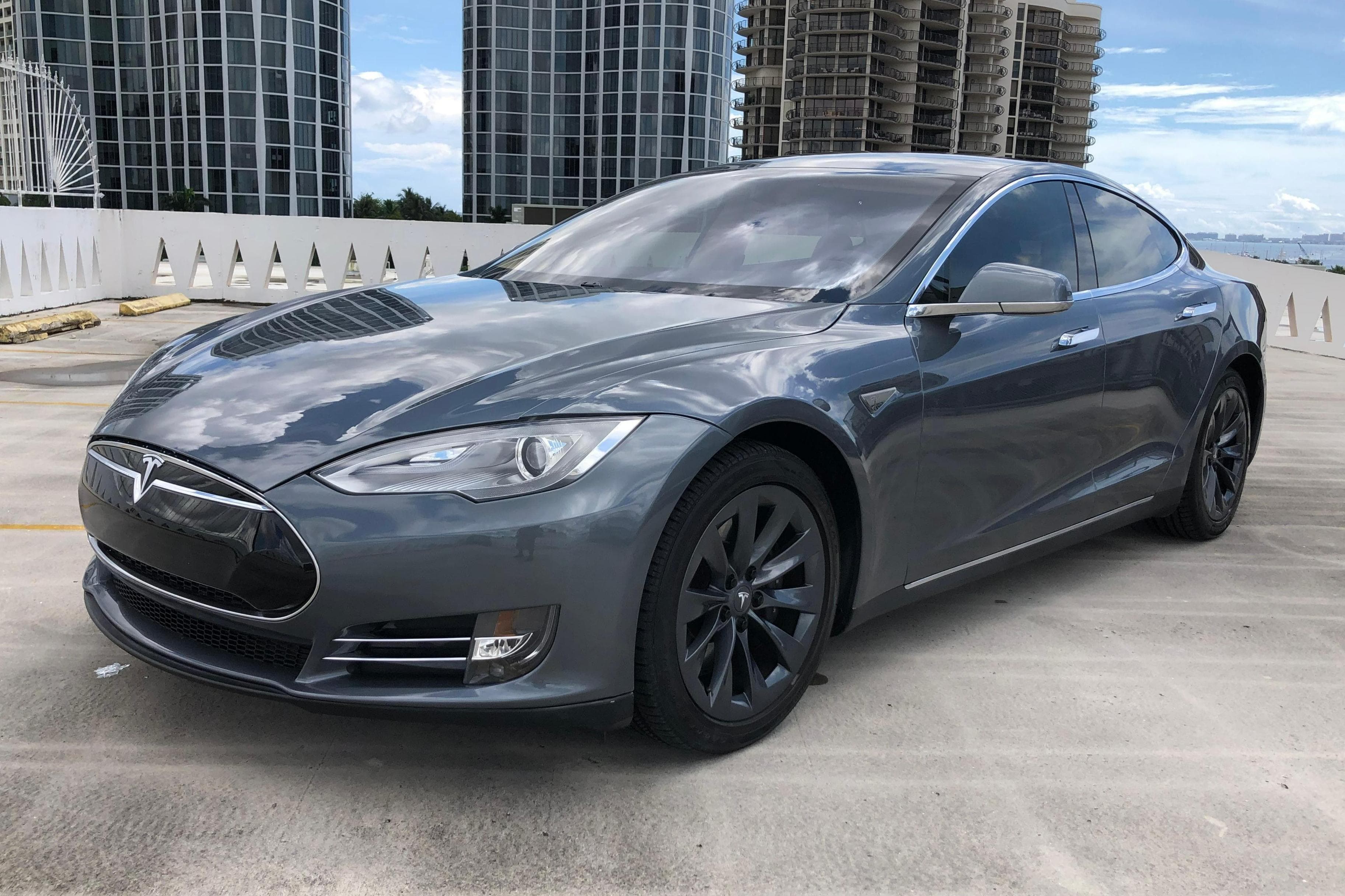 2013 Tesla Model S sold for $15,000