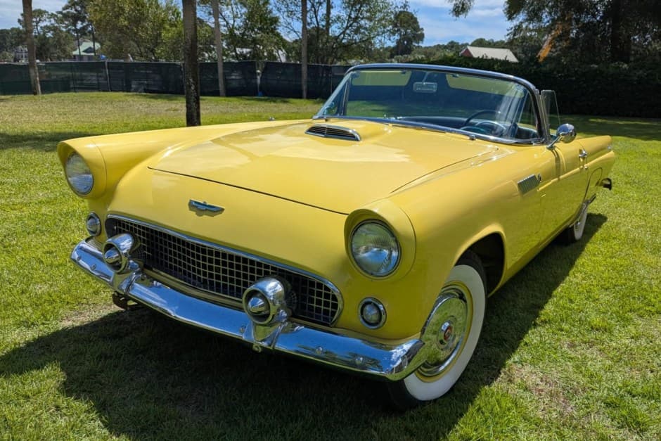 1956 Ford Thunderbird (1955-1957) sold for $18,250
