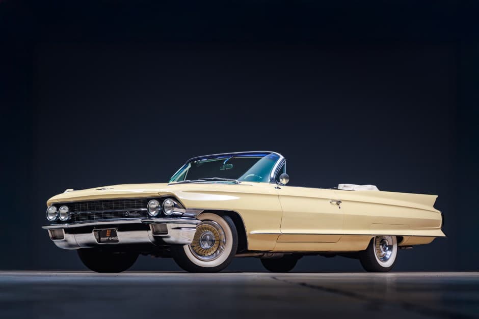 1962 Cadillac Series 62 sold for $45,250