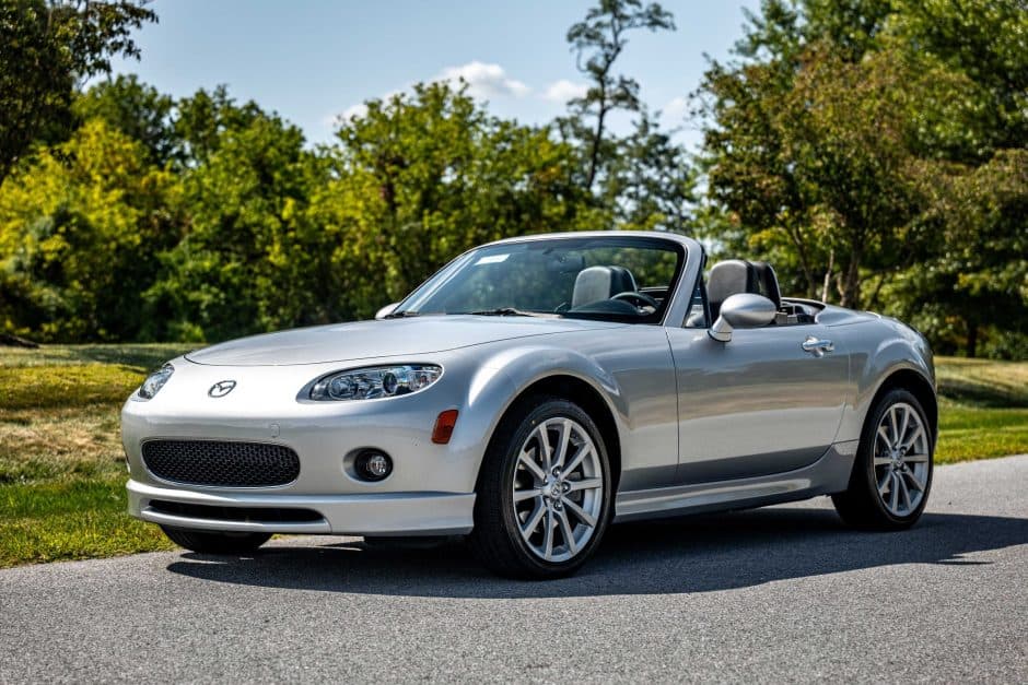 2008 Mazda NC MX-5 Miata sold for $15,500