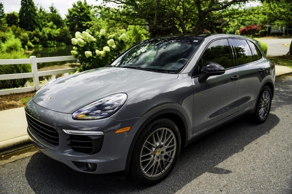 2016 Porsche 958 Cayenne (2011-2018) sold for $36,500