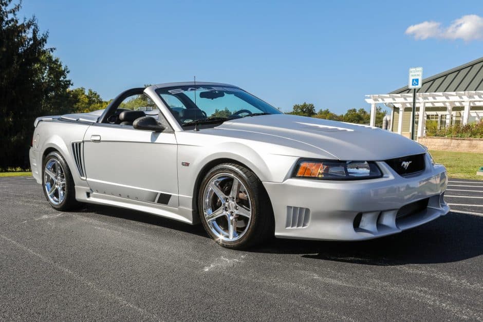 2000 Ford Saleen sold for $19,250