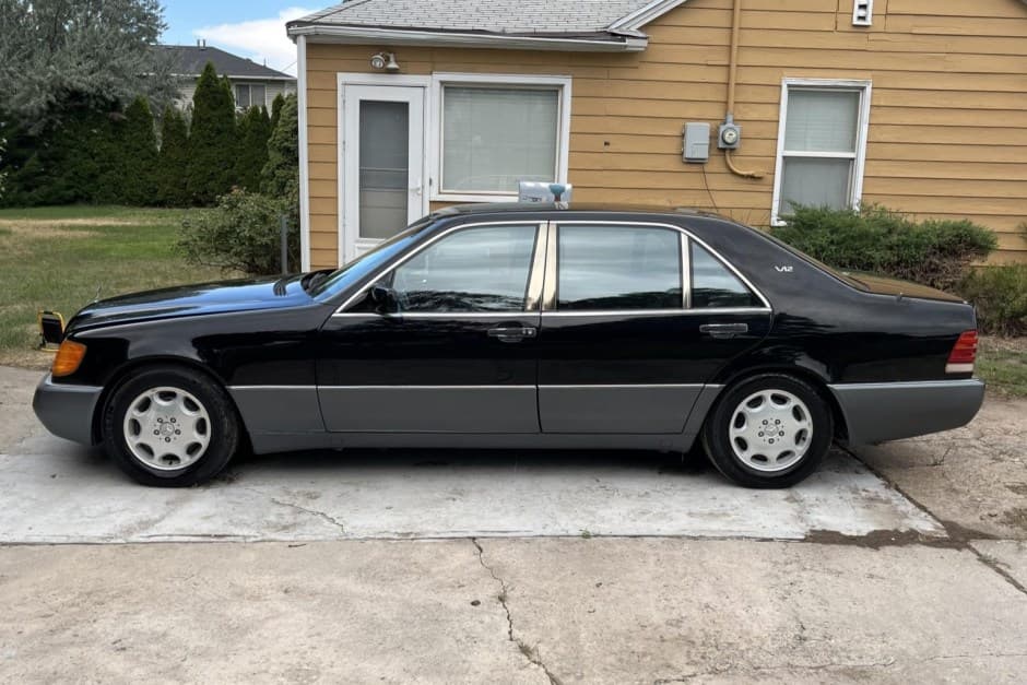 1992 Mercedes-Benz W140 S-Class sold for $7,600