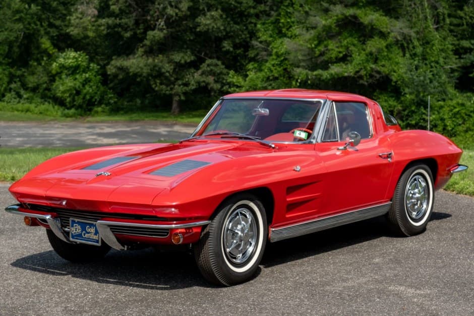 1963 Chevrolet Corvette C2 sold for $205,000