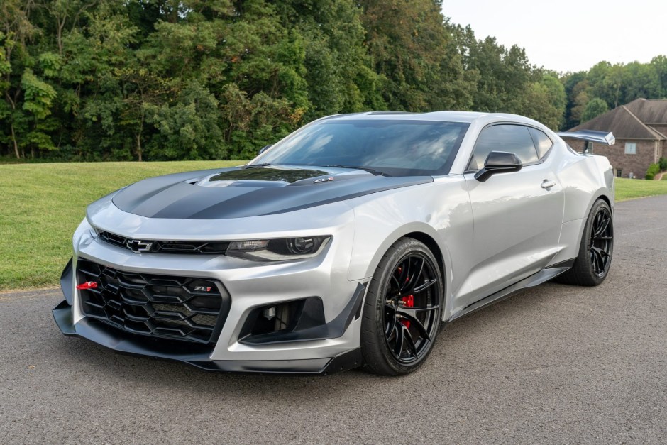2019 Chevrolet Camaro 6th Generation 2016-2024 sold for $58,500