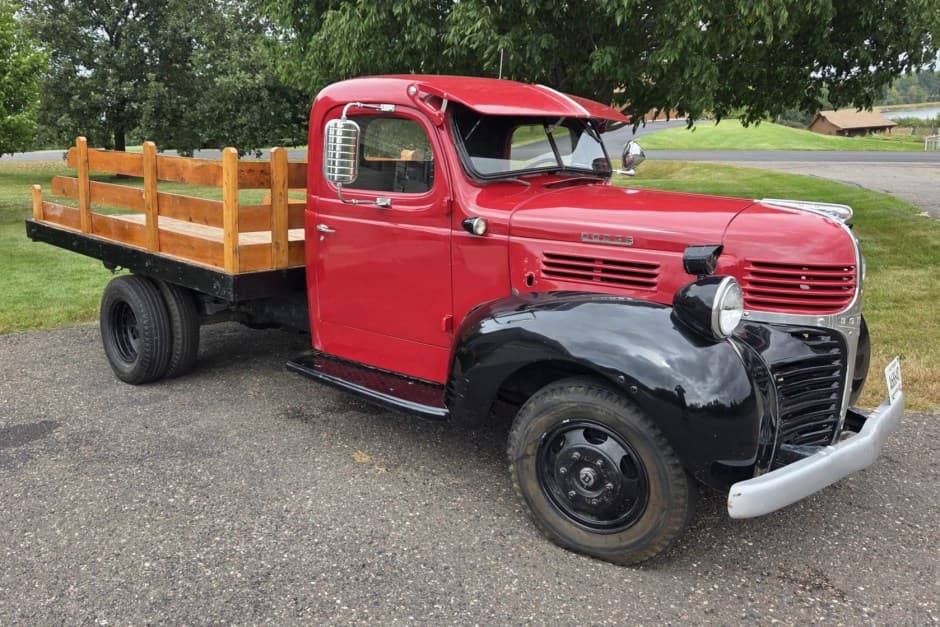 1946 Dodge T/V/W-Series (1939-1947) sold for $7,200