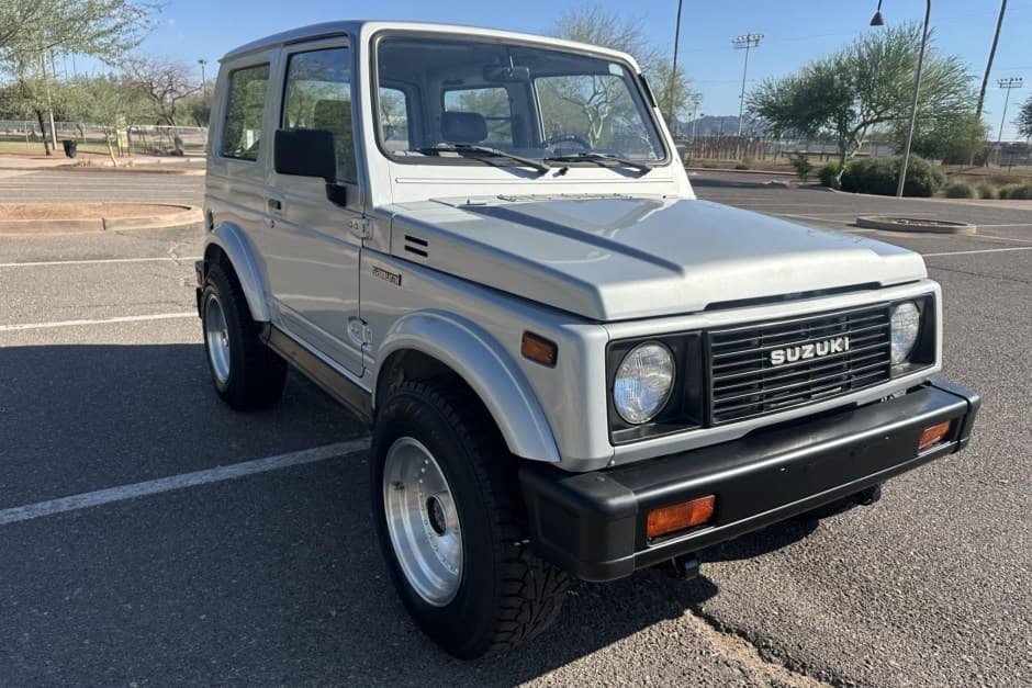 1988 Suzuki Samurai sold for $9,300