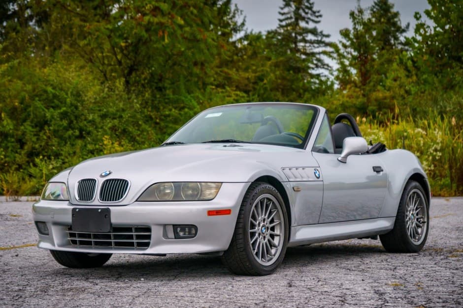 2002 BMW Z3 sold for $11,900