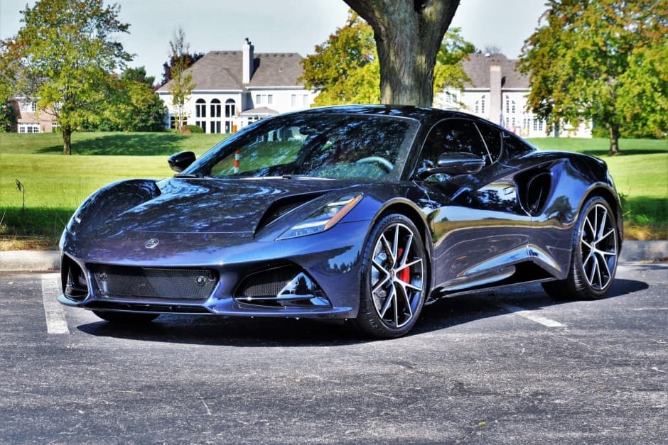 2025 Lotus Emira sold for $102,000