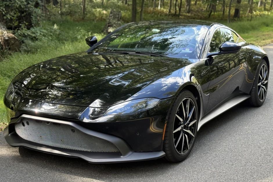 2019 Aston Martin V8 Vantage (2006+) sold for $75,000