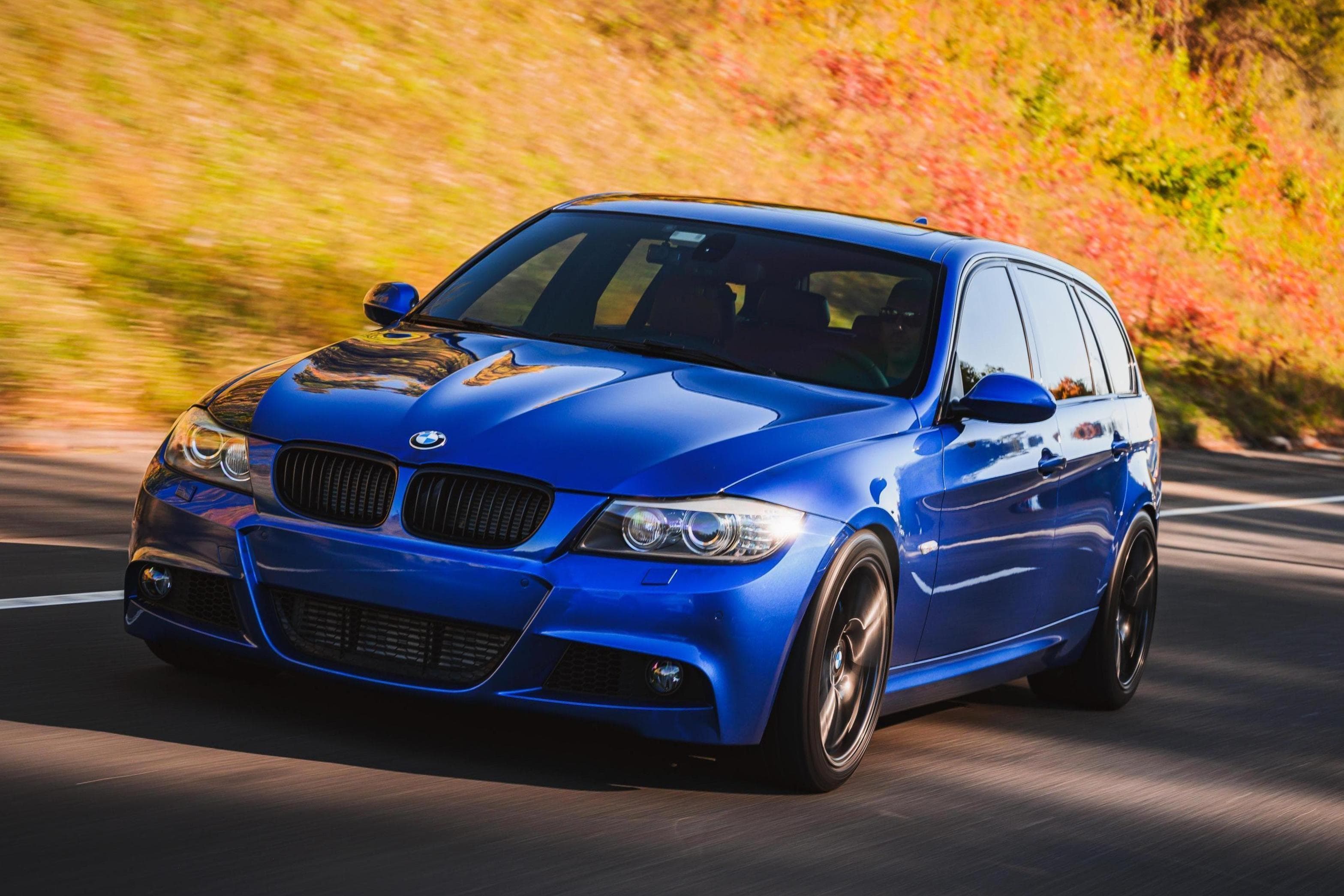 2011 BMW 3 Series sold for $51,335