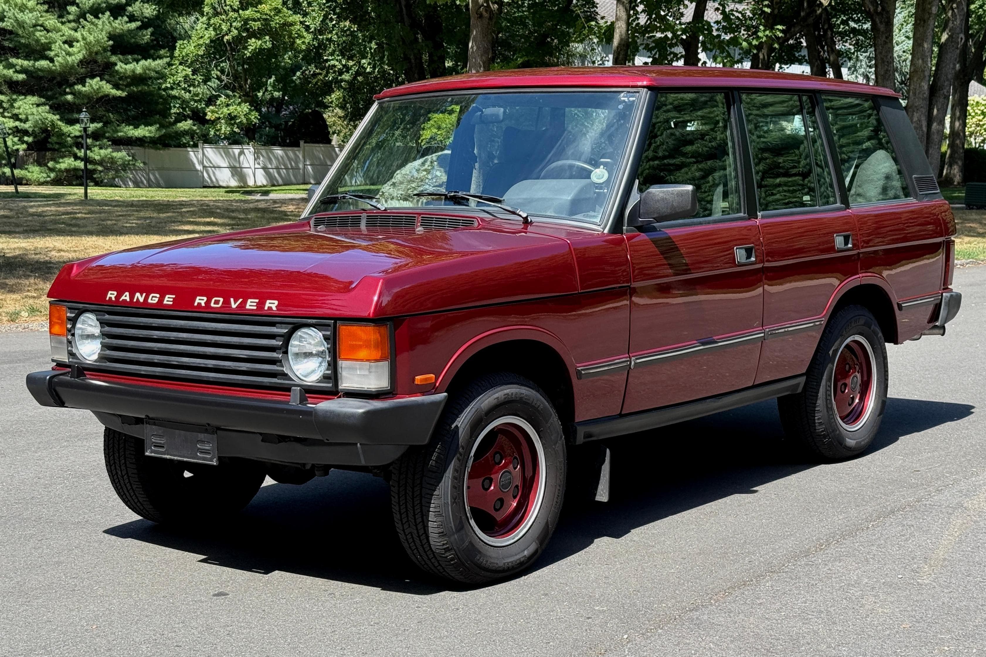 1990 Land Rover Range Rover sold for $13,000